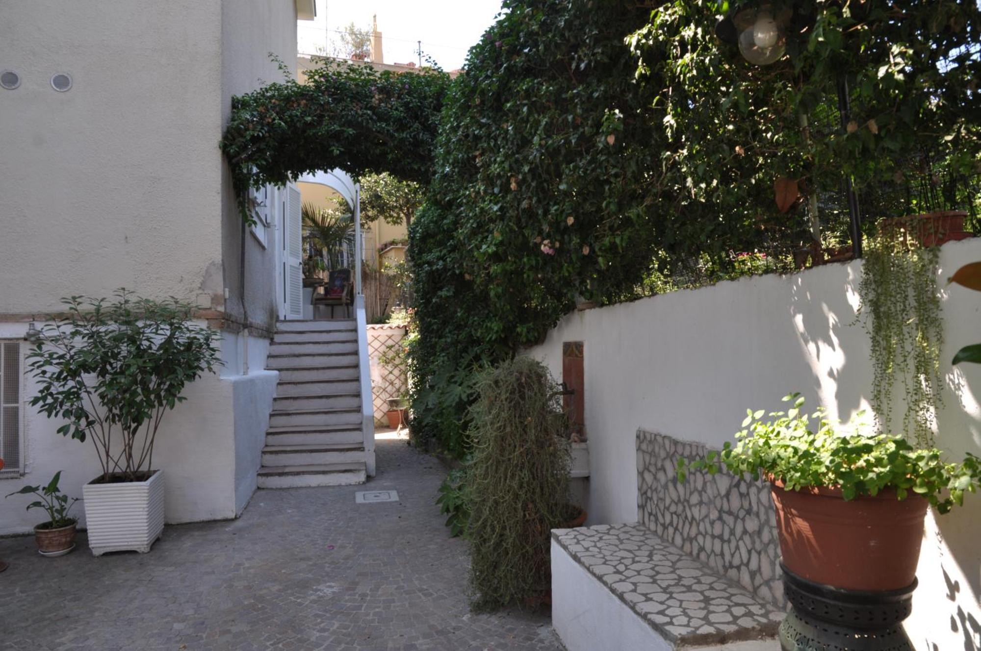 Residenza Le Rose Villa D'Arte Napoli Exterior foto