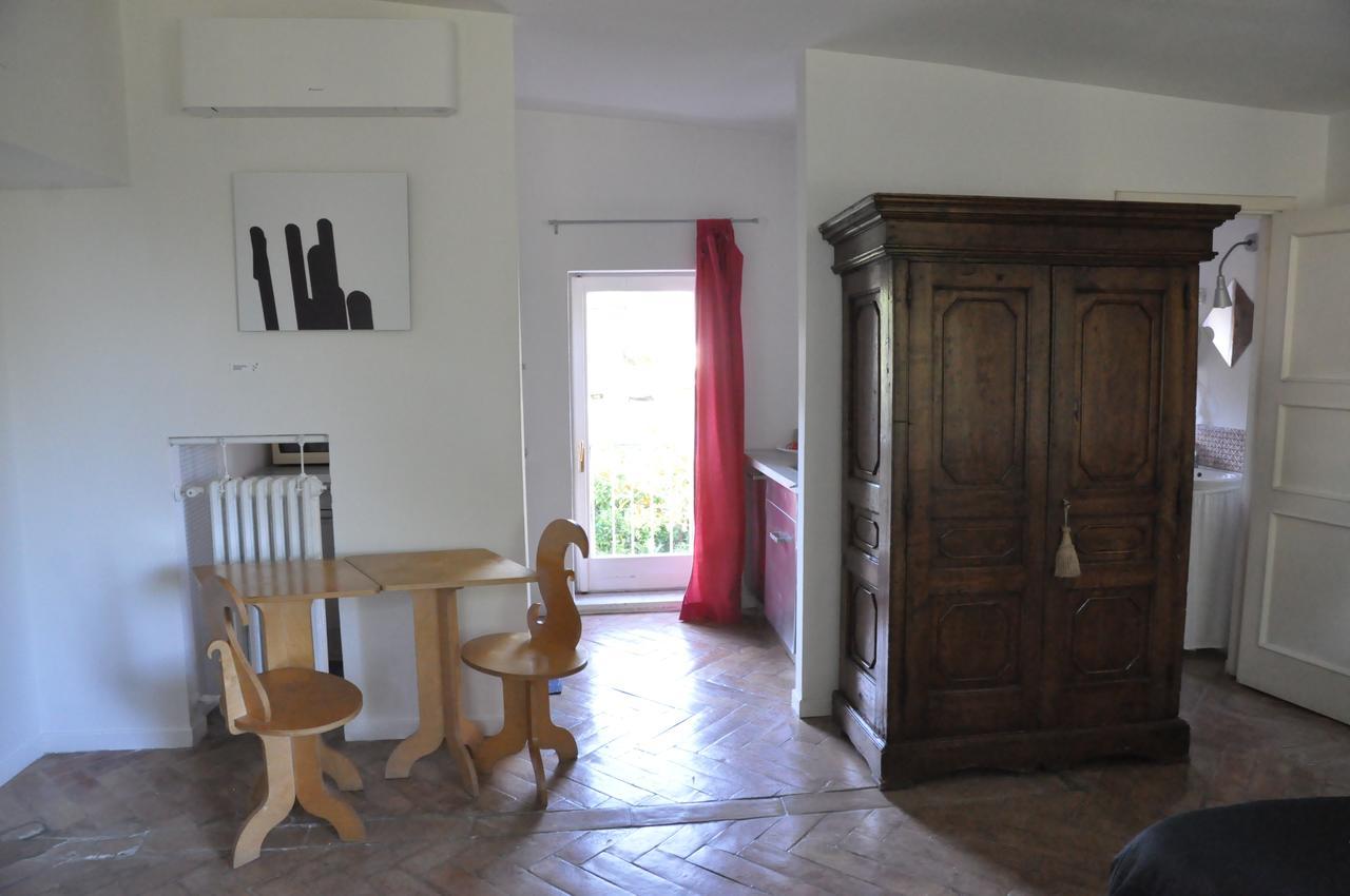 Residenza Le Rose Villa D'Arte Napoli Cameră foto